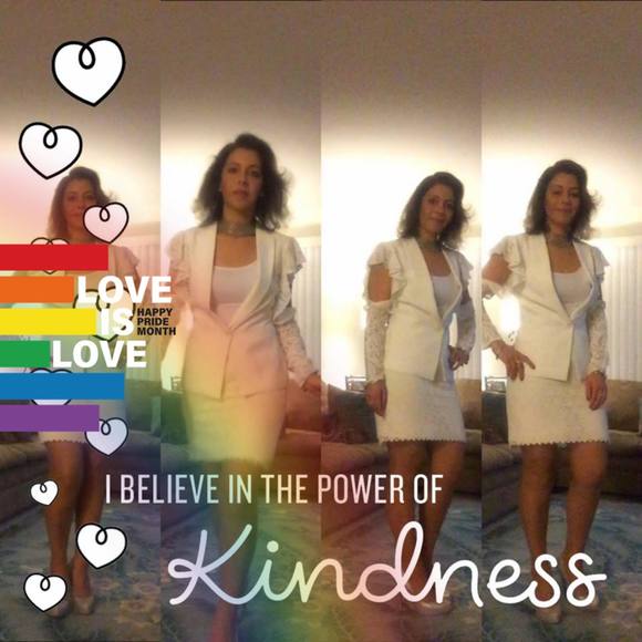 Meet your Posher, Jailan - Picture 1 of 1